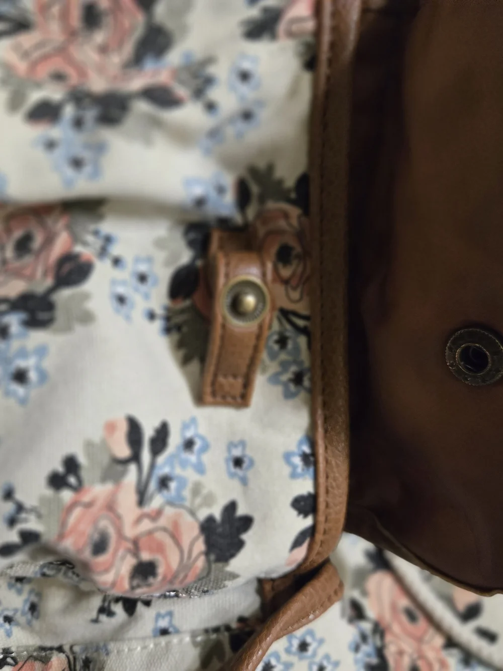 Kenox Brand Floral Canvas Drawstring Backpack with Brown Trim